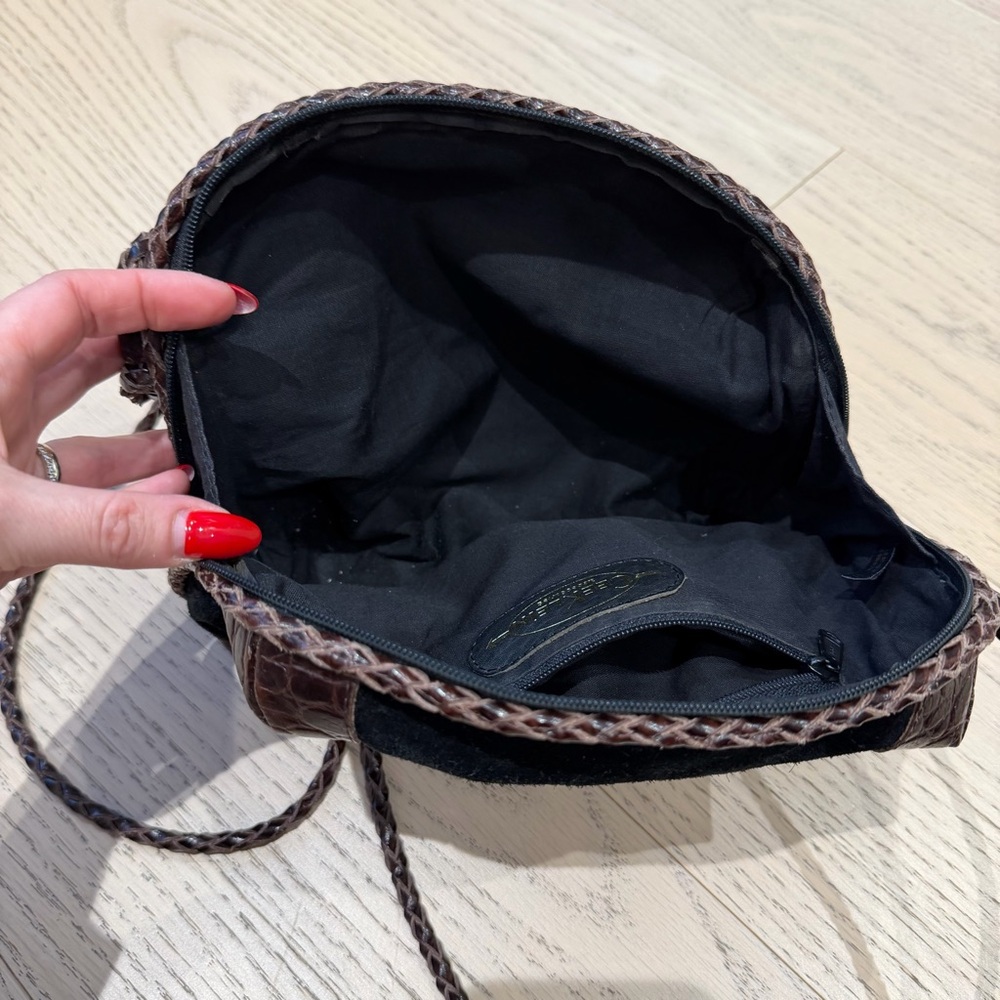 Vintage Genuine Suede & Leather Crossbody Shoulder Bag with Brown Accents - Picture 8 of 12